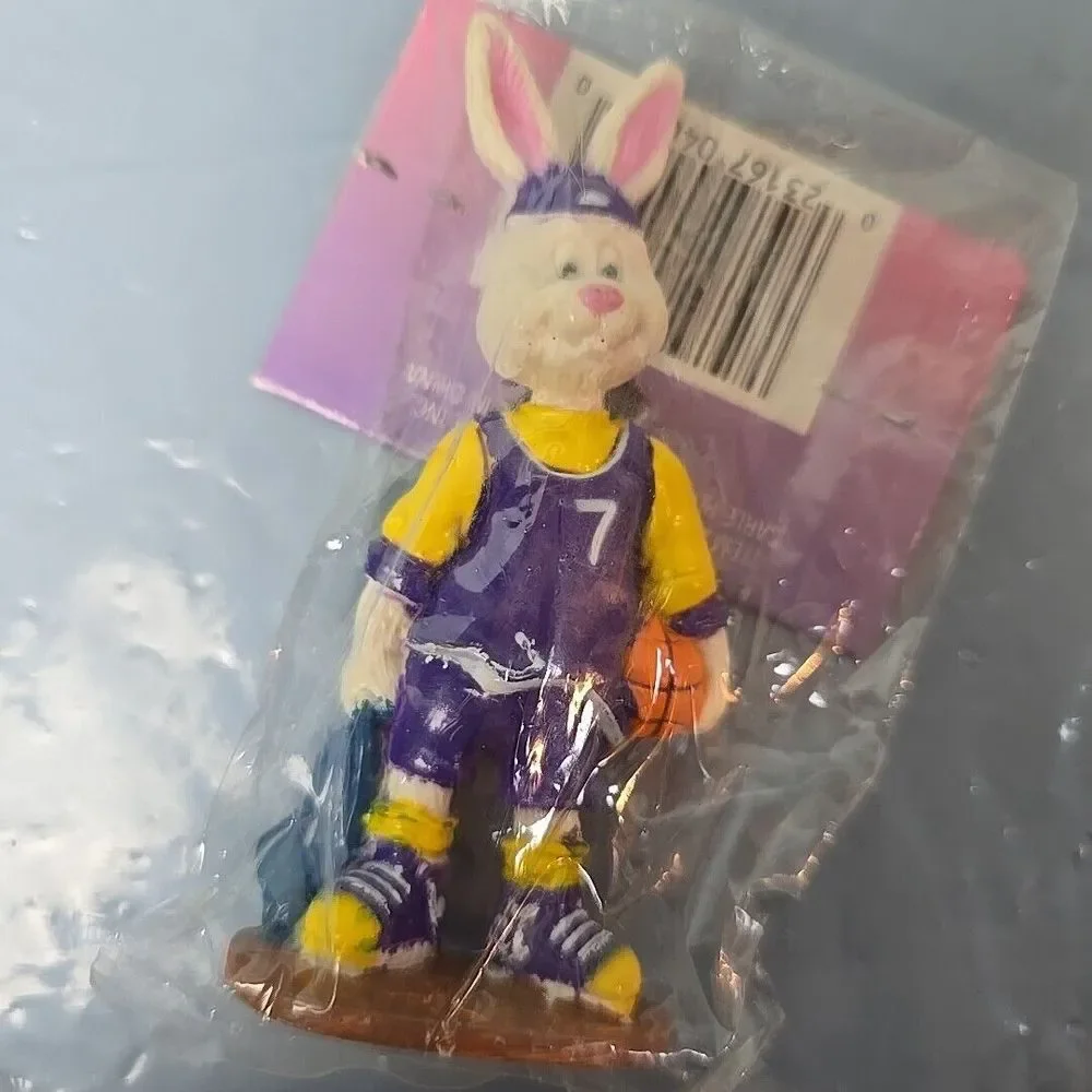 Vintage Easter Unlimited Ball‎ Playing Bunny Rabbit Toy Figure Lot of (3) NEW